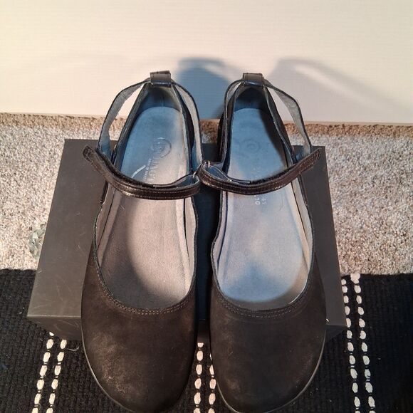 Naot Women's Suede Mary Jane Size 41 US (10-10 1/2) - Picture 3 of 15